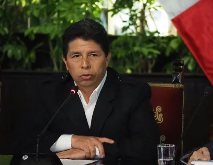 Expresidente de Perú fue llevado a un hospital